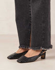 Lindy Studs Black | Leather Slingback Pump