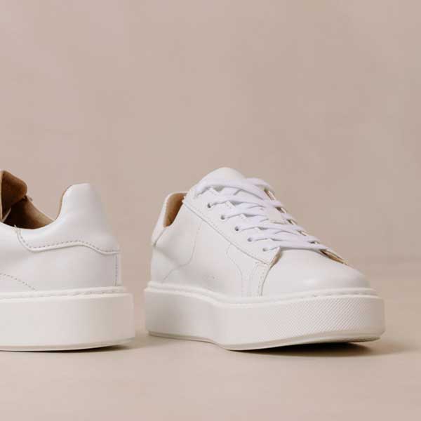 Alohas TB.65 platform Sneakers vegan apple eco-leather in bright white