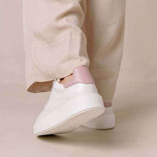 Alohas TB.65 platform Sneakers in bright white leather and mauve heel accent