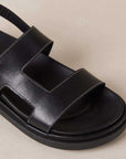 Alohas Lorelei Platform sandal in black leather on model 