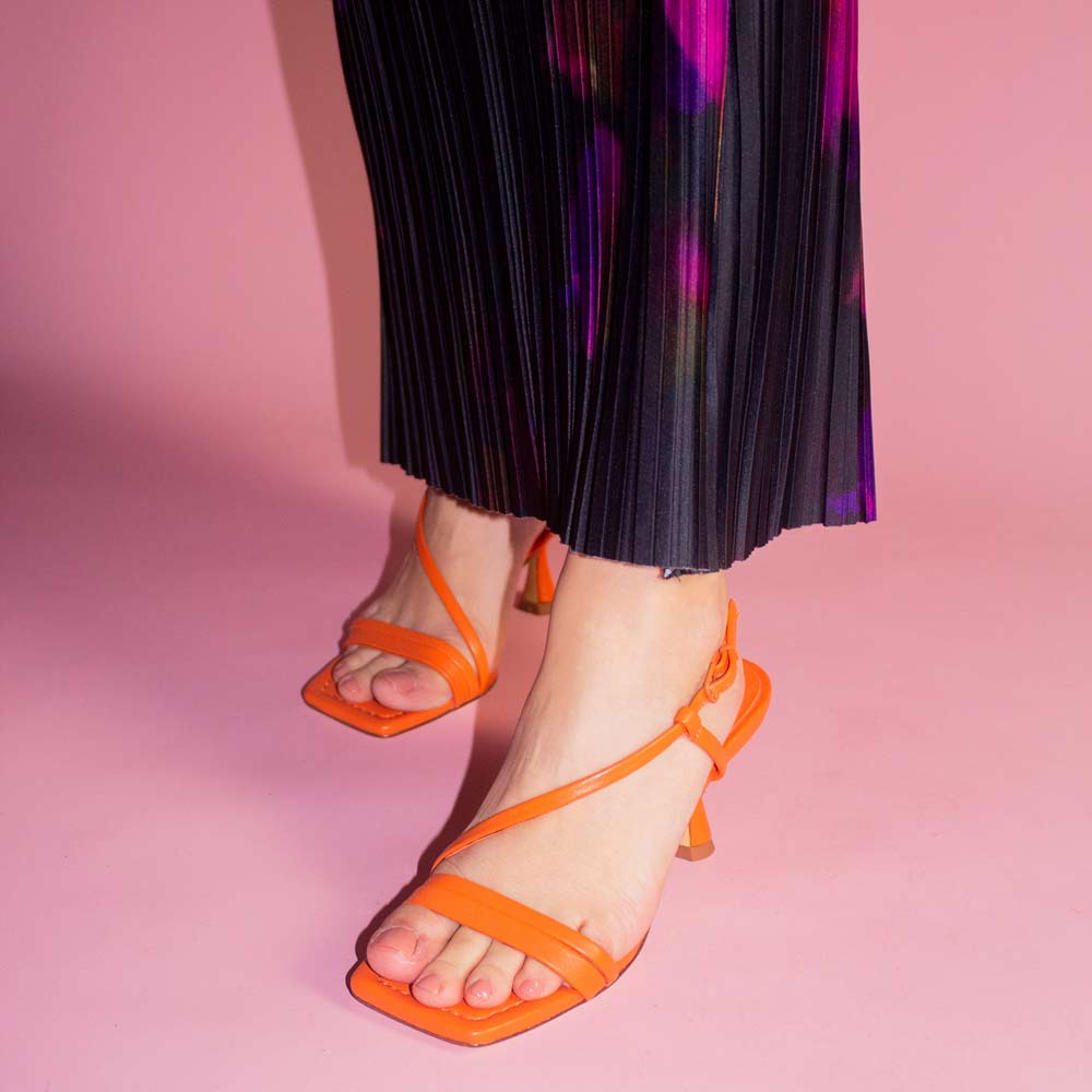 Desana Orange | Mid heel sandal