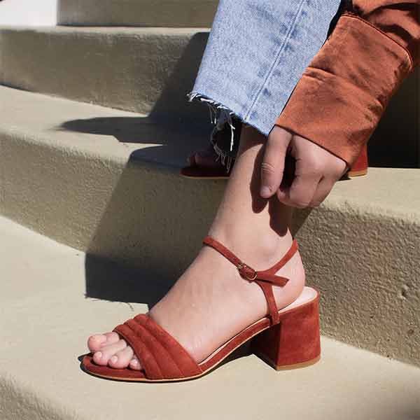 Mi/Mai Peony Brick suede sandals