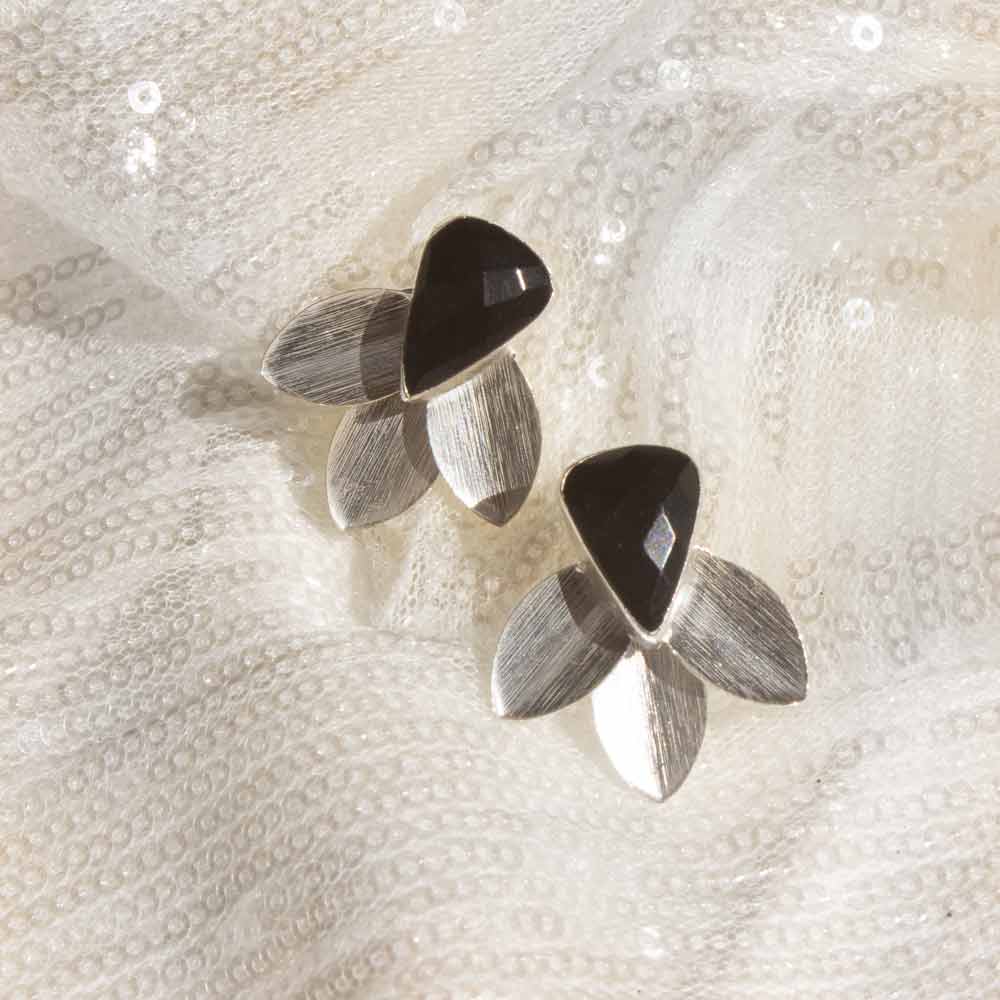 Azzure Elegance Earring (Silver with Black)