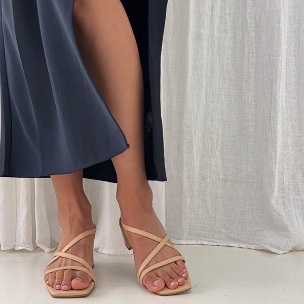 2053 Beige | Leather Sandal