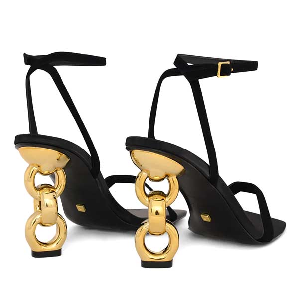 Kat Maconie Riri black