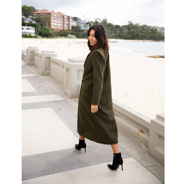 Mi/Mai Noumea black leather ankle boot lifestyle 6