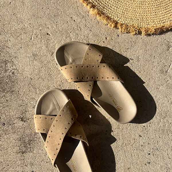 Alix Ring Taupe | Suede slide