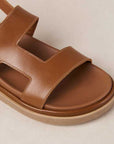 Alohas Lorelei Platform sandal in tan brown leather 