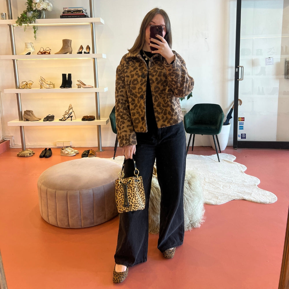 M03 Leopard | Leather Bucket Bag