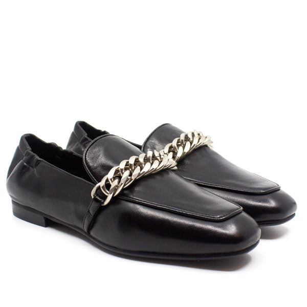     Billi-Bi A1006 black leather loafer with silver chain angle view