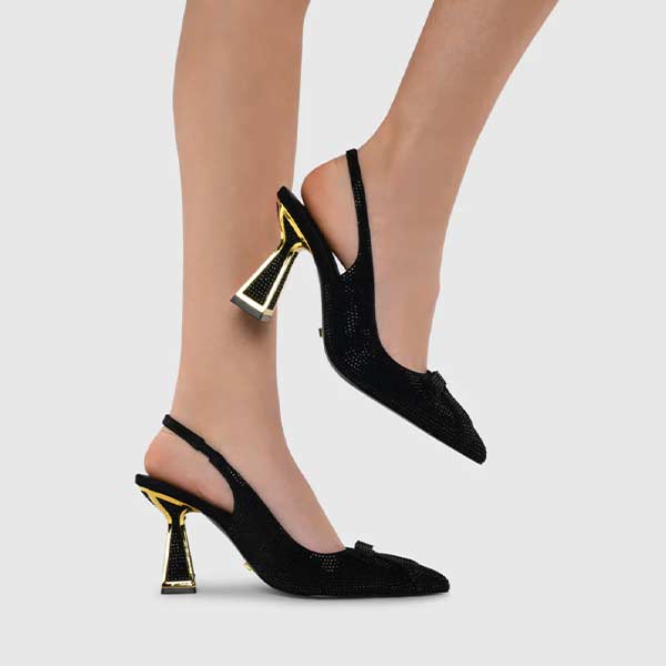 Eloise pointy sale toe pump