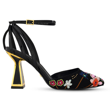 Kat-Maconie-fleur-black-side