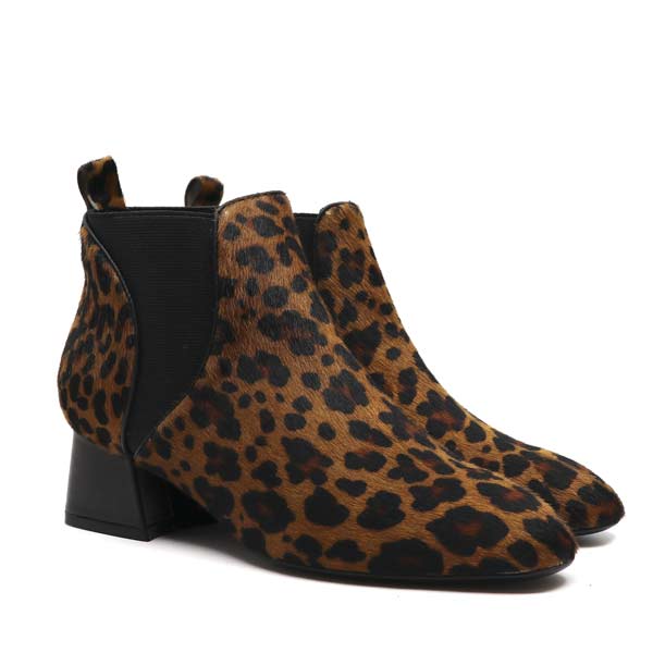 Dora by Mi/Mai Mid heel, leopard print, ankle boot angle