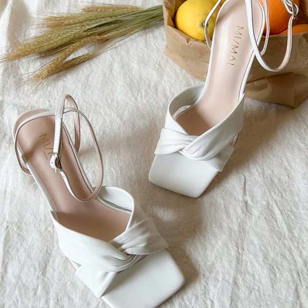 Mi/Mai mona white leather sandal 