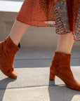 Reike Nen Wave Oval Brown Mid heel suede ankle boot lifestyle 2