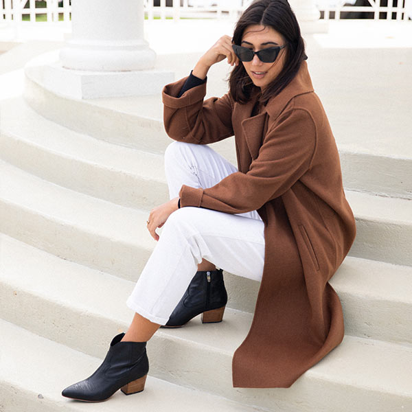 baltarini-giselle-black-lifestyle-4