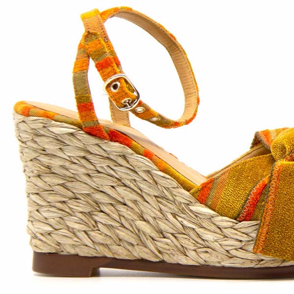 Baltarini Penelope Platform raffia wedge sandal close up