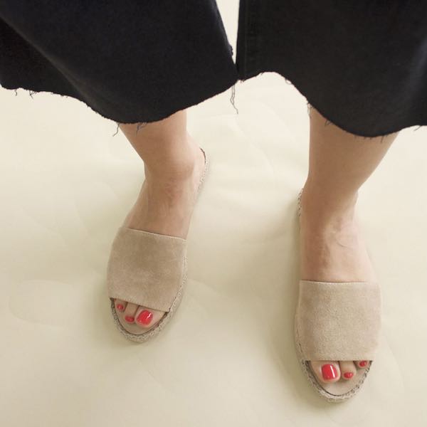 Mint &amp; Rpse Olivia Beige Suede Flat espadrille slide lifestyle 3