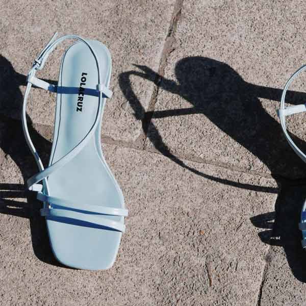 lola-cruz-asteroid-blue-lifestyle